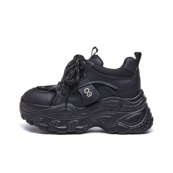 Bull Charm Abrasion Resistant Low Top Chunky Sneakers Women's