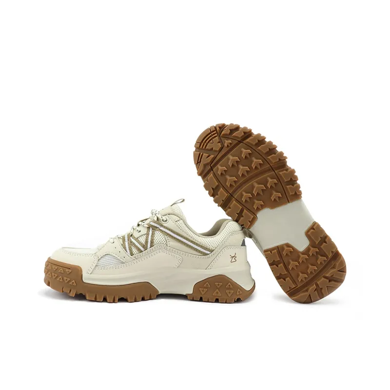 UBZ Abrasion Resistant Low Top Hiking Shoes Women's Moon White-4