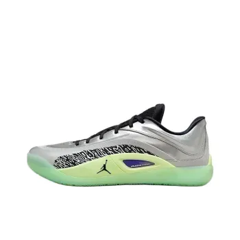 Nike Anti Slip Wear Resistant Low Top Basketball Shoes Men's Silver Green