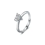0.5 Carats Moissanite