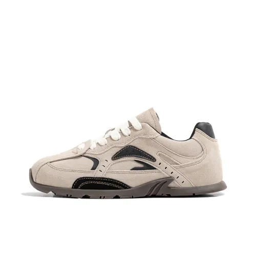 Old Meow Low Top Casual Shoes Women's