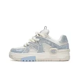 Milk White/Peak Blue