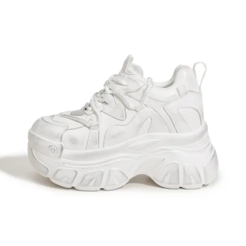 Milan Love Song Cushioned Wear Resistant Height Increasing Low Top Chunky Sneakers Women's