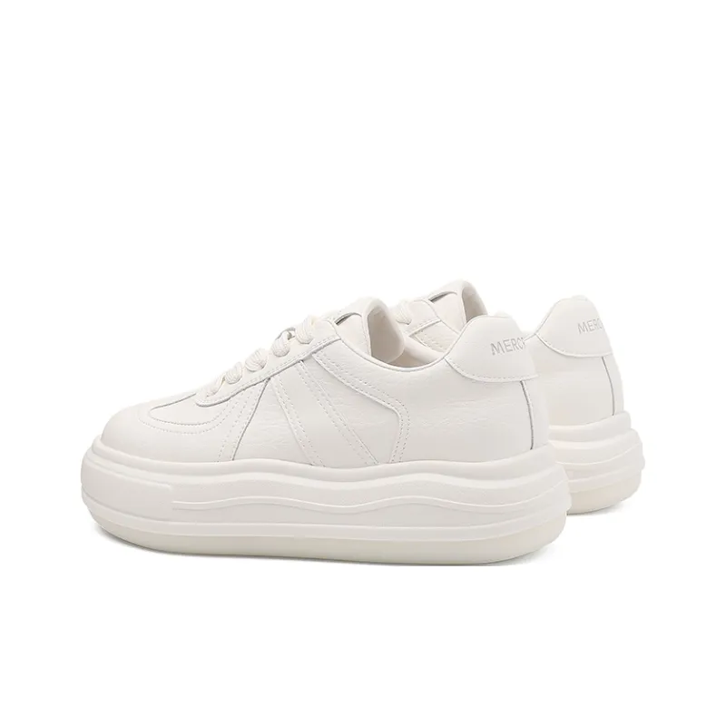 BURGELY Low-Top Skateboard Shoes Women's-4