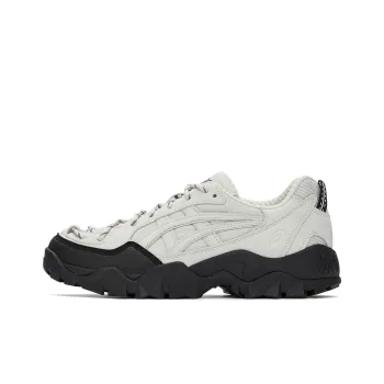 Asics GEL PICKAX Non slip Wear resistant Impact resistant Low Top Outdoor Shoes Unisex White