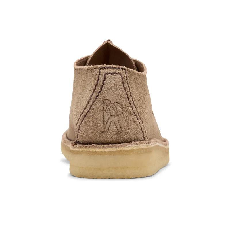 Clarks Casual Shoes Unisex Brown-3