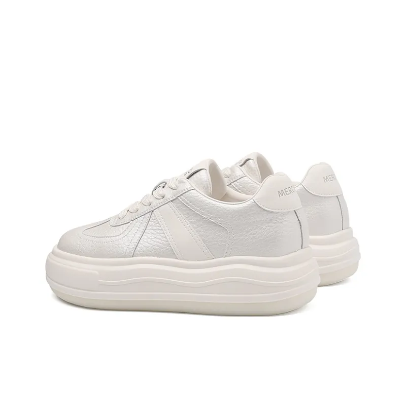 BURGELY Low-Top Skateboard Shoes Women's-10