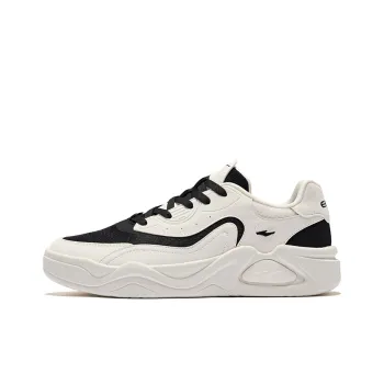 Erke The Clouds Come Wear Resistant Slip Resistant Low Top Skateboard Shoes Men's Microcrystal White/Jet Black
