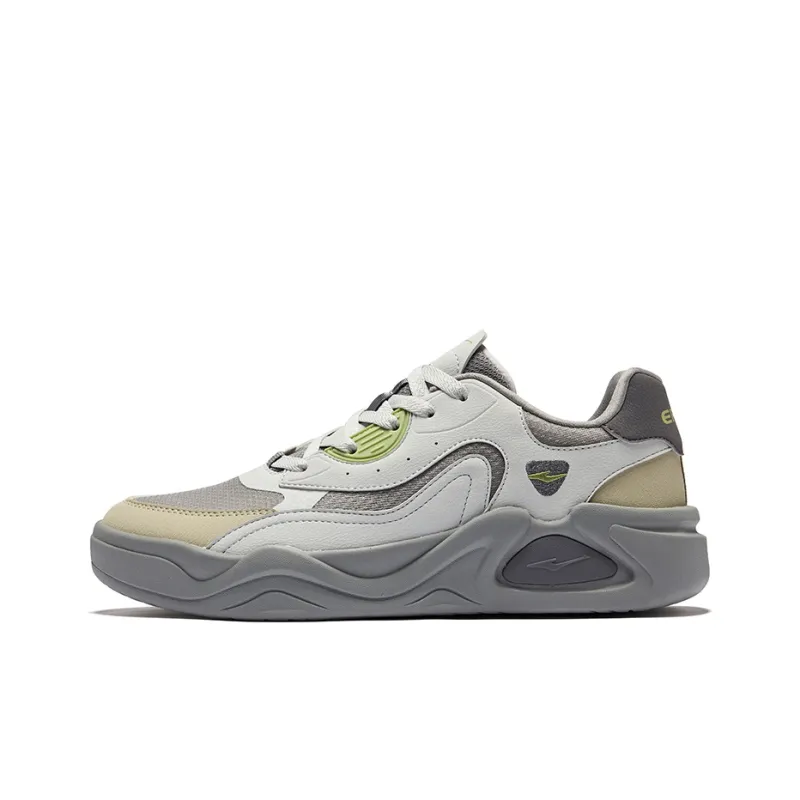 Erke The Clouds Come Anti Slip Wear Resistant Low Top Skateboard Shoes Men's Medium Gray White Dew Gray-0