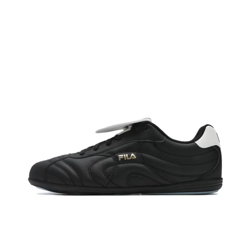 FILA Anti-Slip Wear-Resistant Soccer Shoes Men's Black-0