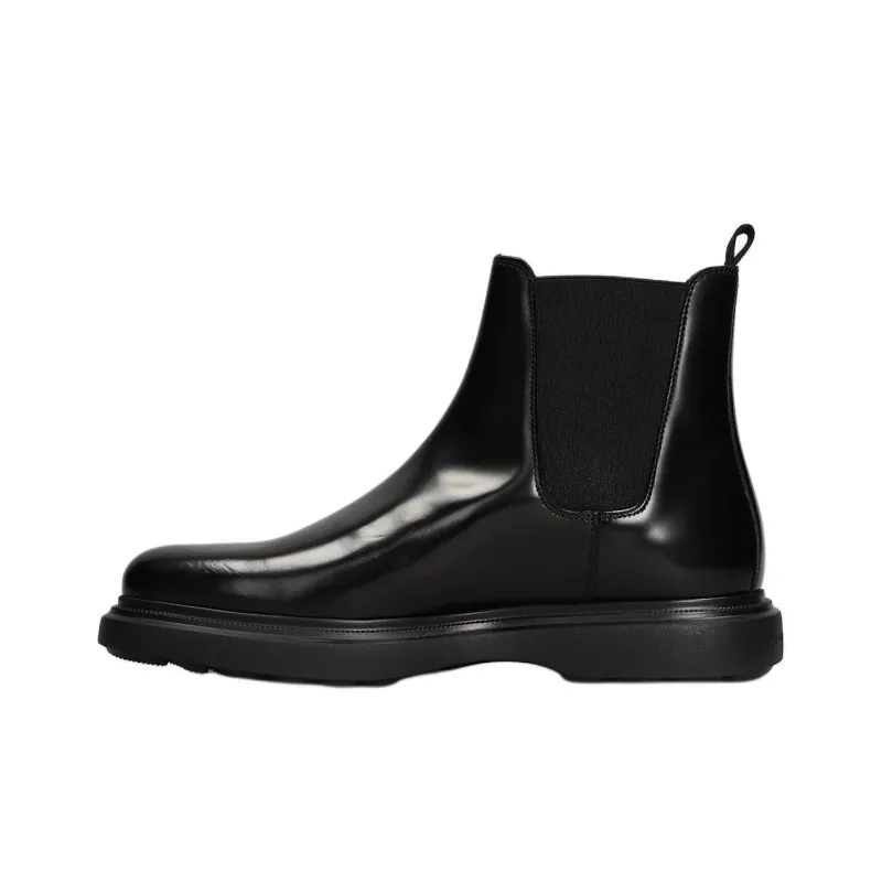 Stuart Weitzman/SW Amos Short Chelsea Boots Men's Black-0
