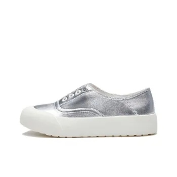 Le Saunda Low Top Skateboard Shoes Women's Solid Color