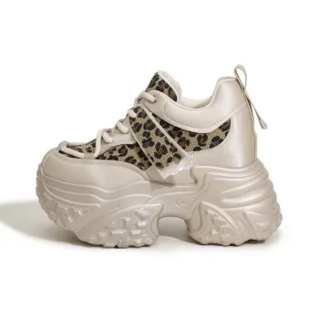 Milan Love Song Wear Resistant Height Increasing Low Top Chunky Sneakers Women's