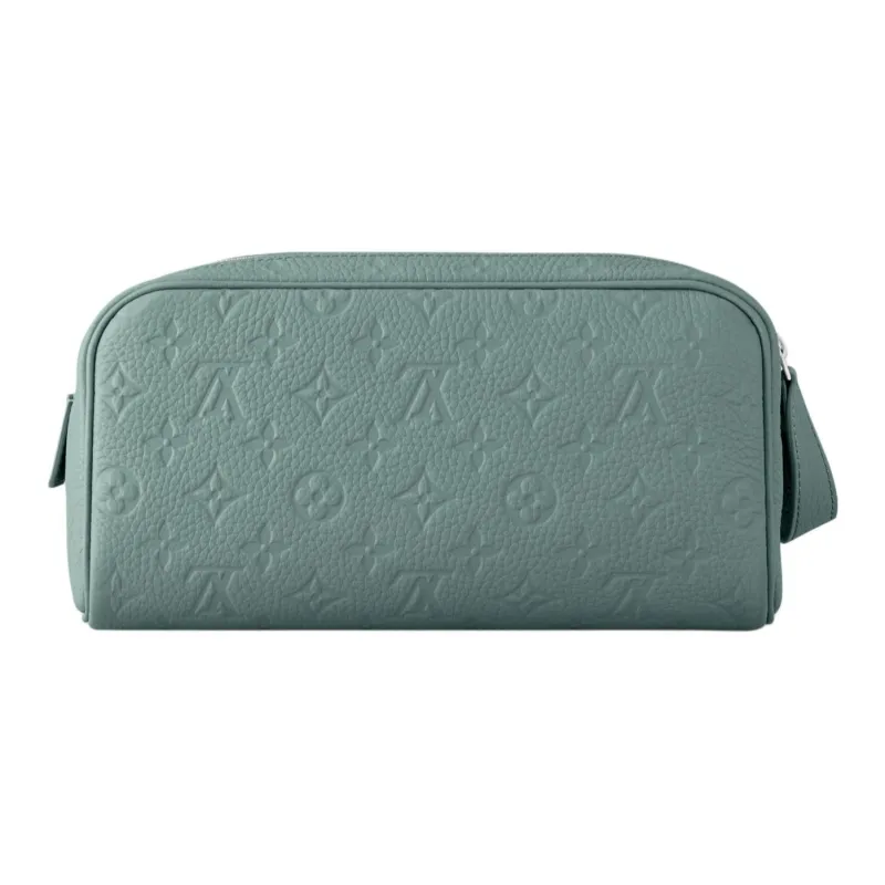 LOUIS VUITTON Dopp Kit-2