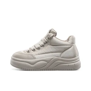KANGNAI Slip Resistant Low Top Skateboard Shoes Women's