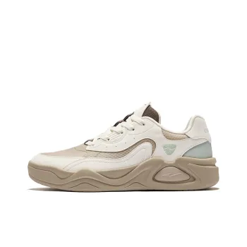 Erke The Clouds Come Wear Resistant Slip Resistant Low Top Skateboard Shoes Men's Light Linen Microcrystal White