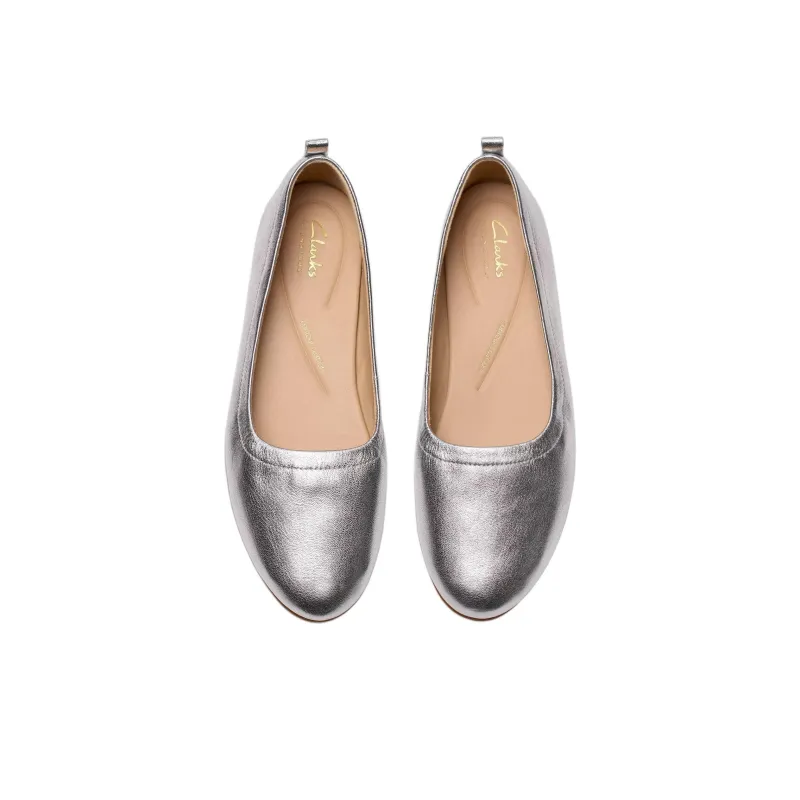 Clarks Fawna Soft Casual Single Shoes 1.5cm Women's Silver-3