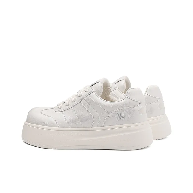 BURGELY Lightweight Low-Top Skateboard Shoes Women's-4