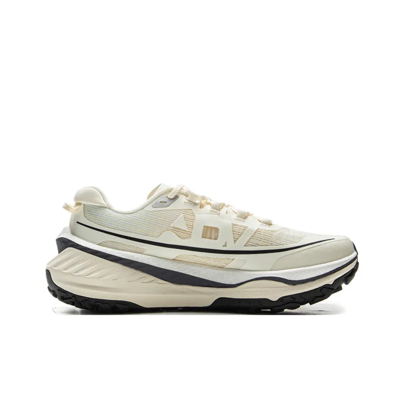 LiNing Di Lu V2 Anti Slip And Wear Resistant Rebound Low Top Trail Running Running Shoes Women's White Beige-1