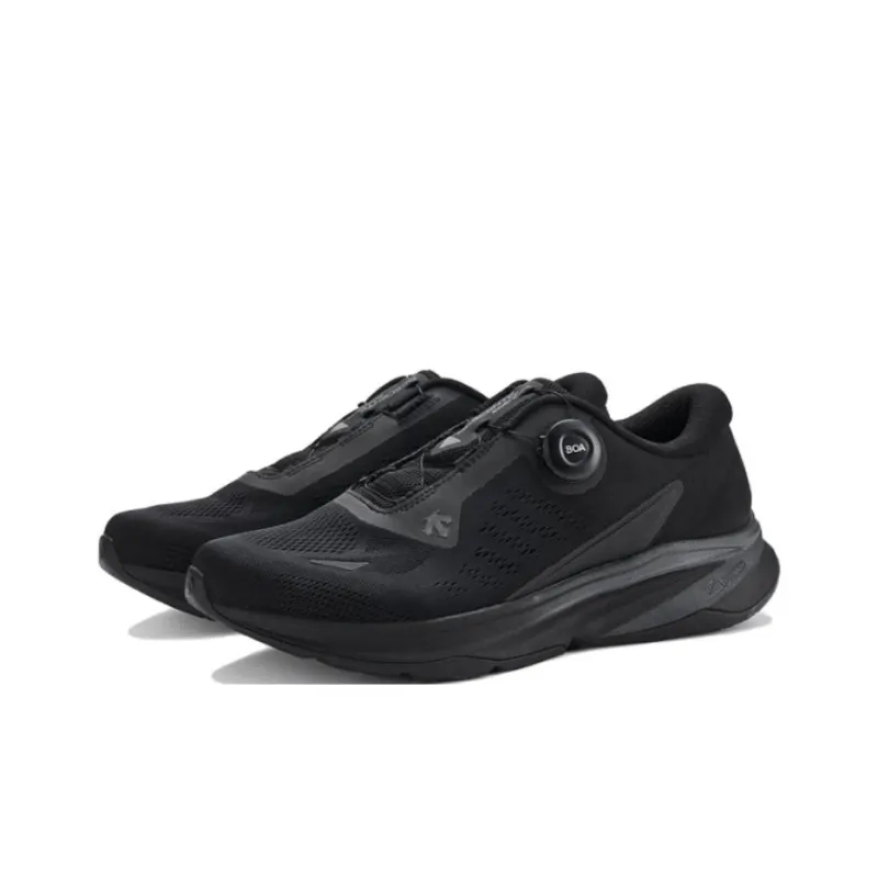 DESCENTE LAVITATE WIRE 2.0 Anti Slip Wear Resistant Low Top Casual Running Shoes Women's Black-1