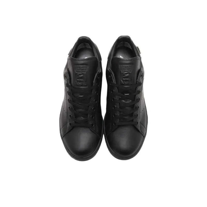 Adidas Stan Smith Gore Tex Core Black-2