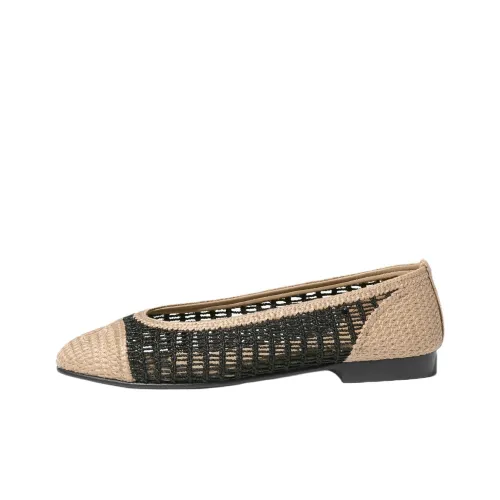 CHANEL Casual Single Shoes Women's Beige