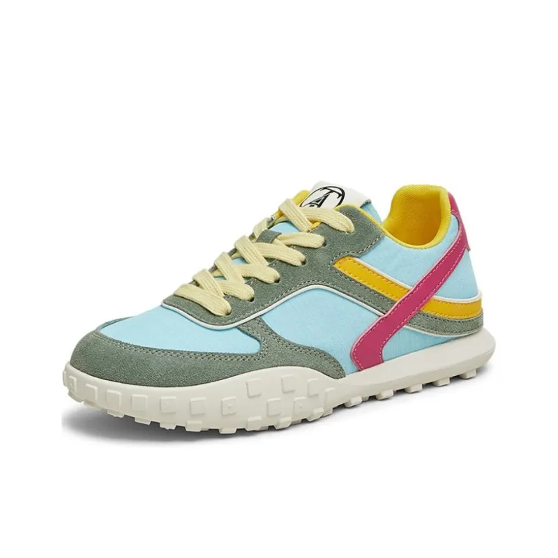 Tata Low Top Casual Shoes Women's-7