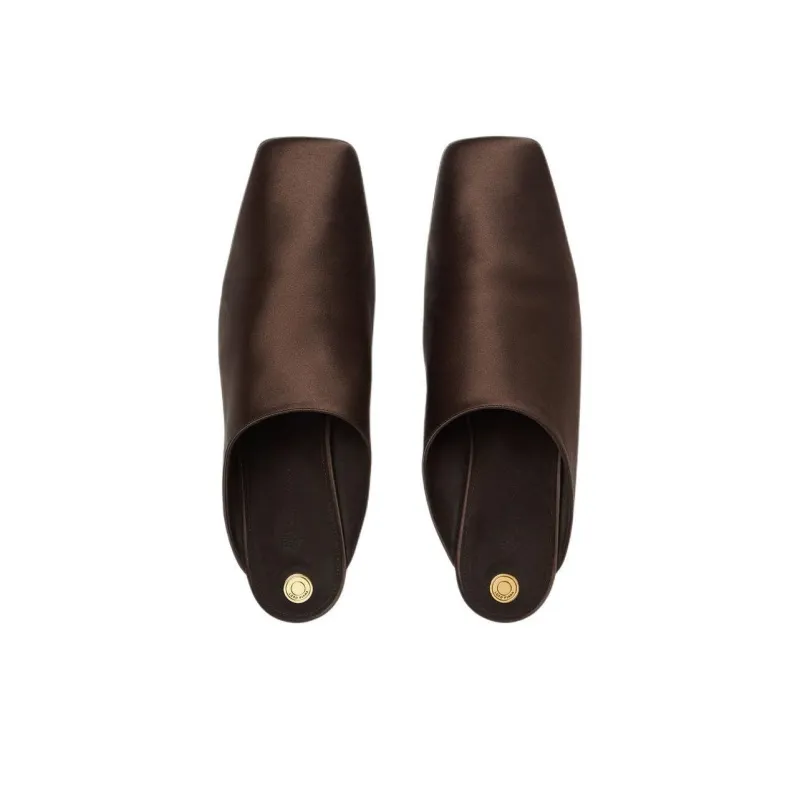 Loro Piana Closed Toe Slippers Women's Red Brown-3