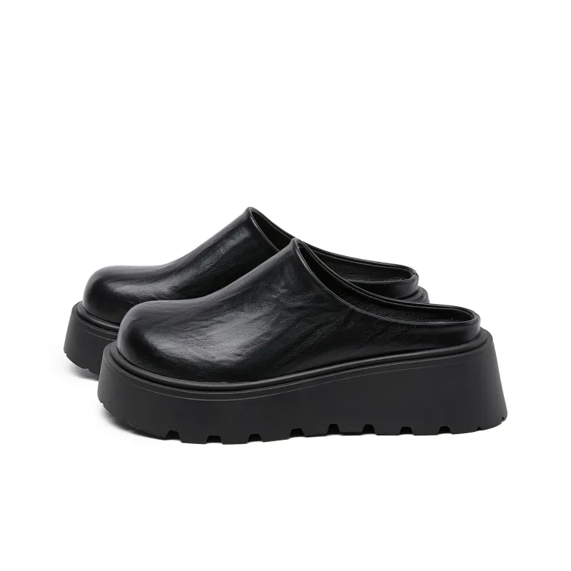 La Chapelle Abrasion Resistant Closed Toe Slippers Women's-2