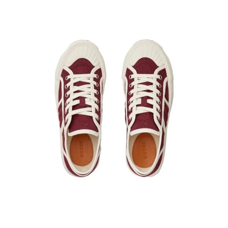 GUCCI Low Top Canvas Shoes Women's Red-3