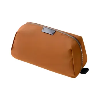 BELLROY Leather Storage Bag, Makeup Bag, Clutch Medium Size Unisex Maple Leaf Brown