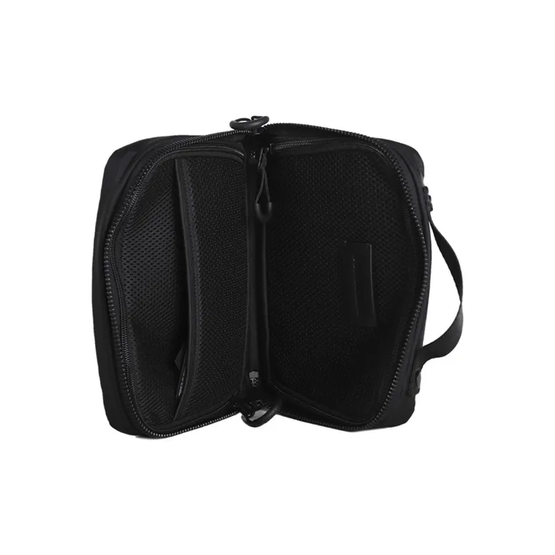 DSQUARED 2 Logo Printed Zipped Makeup Bag-3
