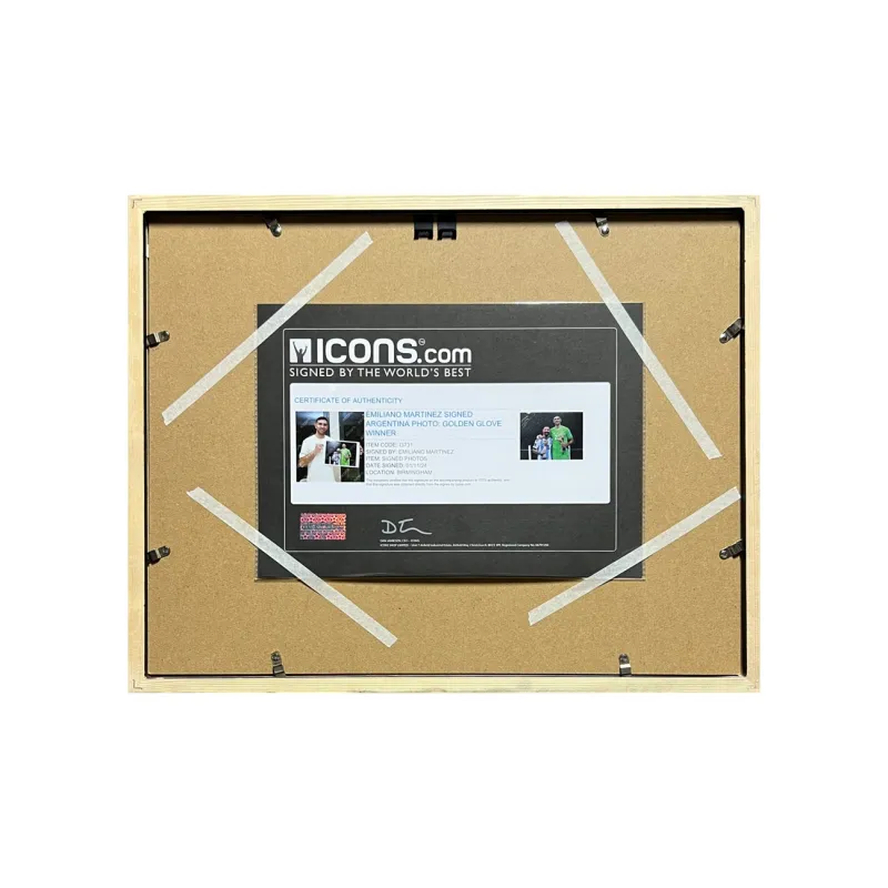 ICONS.com Emiliano Martínez Autographed Photos Includes Certification Certificate Outer Frame Size: 38.6x48.6cm-3