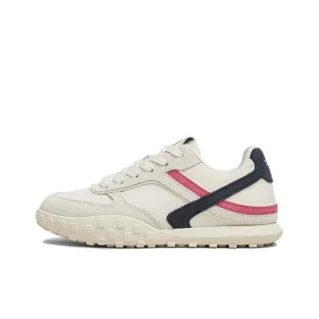 Tata Low Top Casual Shoes Women's