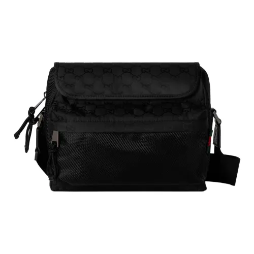 GUCCI Nylon Shoulder Bag Crossbody Bag Medium Size Men
s Black