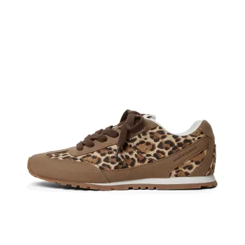 CHARLES&KEITH Small CK Slip Resistant Low Top Casual Shoes Women's