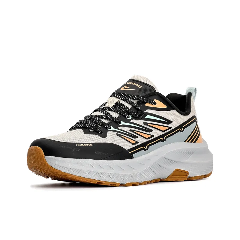 XIDELONG Breathable Lightweight Slip Resistant Low Top Carbon Plate Sprint Running Shoes Men's White Black-1