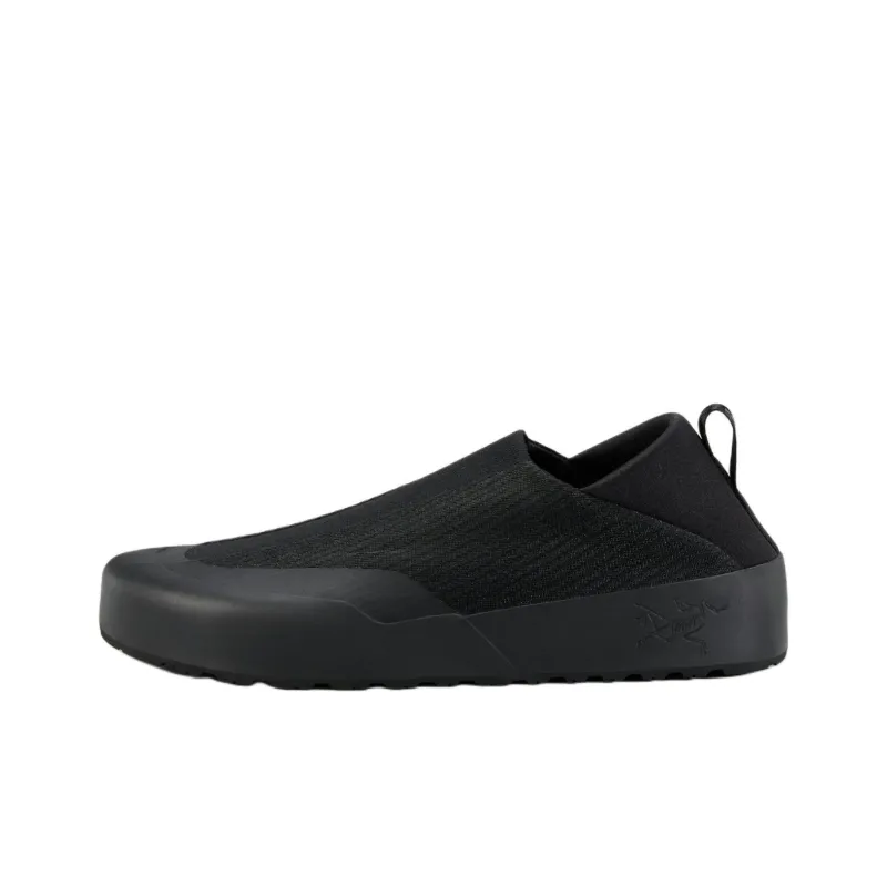 Arcteryx Kragg Collection Abrasion Resistant Breathable Support Low Top Casual Shoes Women's Black-0