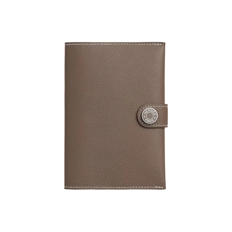 HERMES Evercolor Calfskin Passport Holder Men's Brown-0