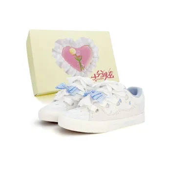 FULLXUAN Trendy Versatile Niche Cute Style Anti Slip Wear Resistant Low Top Skateboard Shoes Women's Box Included