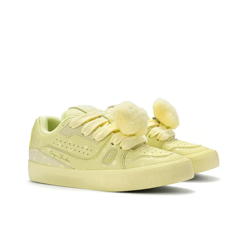 Crayon Shinchan x MINISO Low-Top Skateboard Shoes Unisex Beige Apricot-11