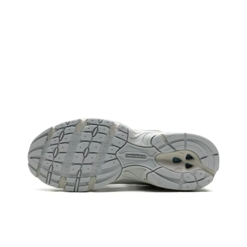New Balance 530 Silver Metallic-4