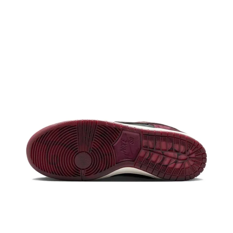 Nike Sb Dunk Low Riot Skateshop-5