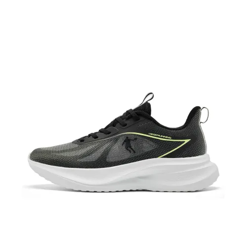 QIAODAN Breathable Slip Resistant Low Top City Commute Sprint Running Shoes Women's Black Green