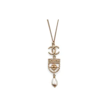 CHANEL 2015 Cc Logo Faux pearl Pendant Necklace