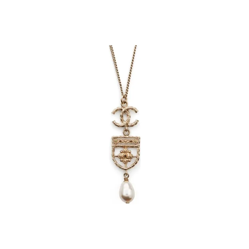 CHANEL 2015 Cc Logo Faux pearl Pendant Necklace-0