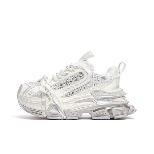 KEDDO From Ancient Times Slip Resistant Low Top Chunky Sneakers Women's