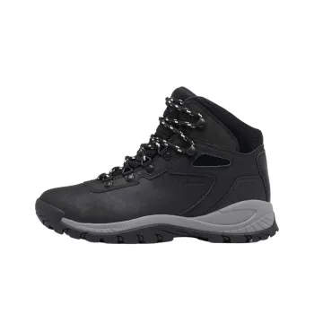 Columbia Newton Ridge Plus Warm And Water-Resistant Short Outdoor Boots Women's Black