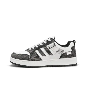 China Aerospace Low Top Skateboard Shoes Unisex