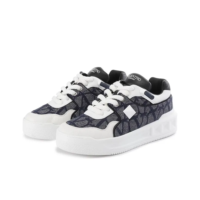 Valentino ONE STUD XL Low Top Skateboard Shoes Men's Denim Blue-2